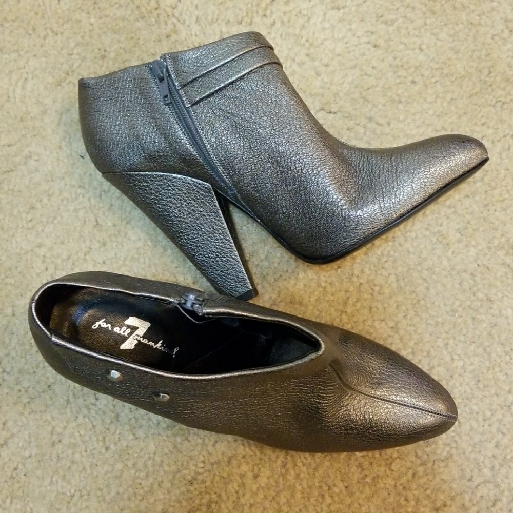 7 for all mankind booties sizes 8.5